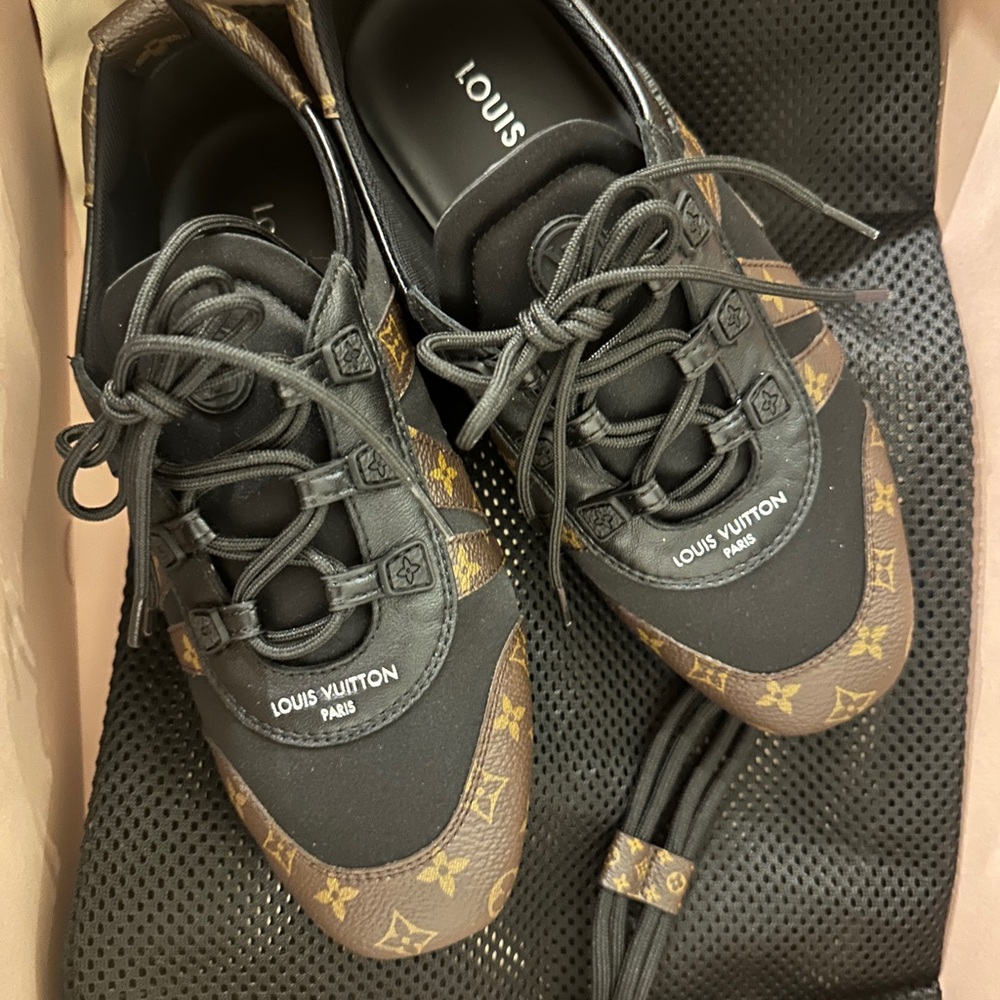 Louis Vuitton Black and Brown Sneakers “ Sneakerina”